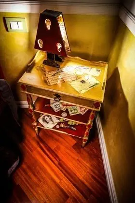 Tek Büyük Yataklı Oda (Private External Bathroom)