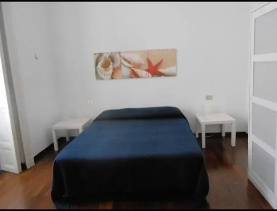 Üç Kişilik Oda, Ortak Banyo
