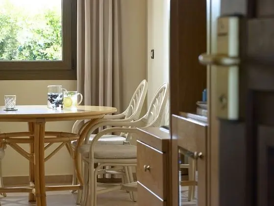 Premium Tek Büyük Yataklı Oda, Denize Sıfır