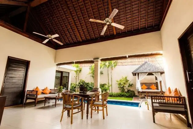 Family Villa, 2 Yatak Odası, Kişiye Özel Havuzlu