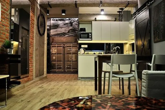 Design Stüdyo, Bahçe Manzaralı