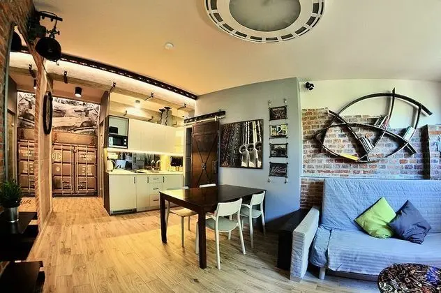 Design Stüdyo, Bahçe Manzaralı