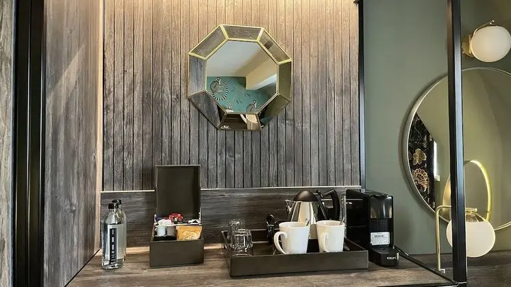 Junior Süit, 1 Çift Kişilik Yatak