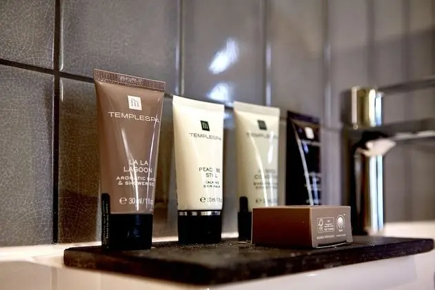 Junior Süit, 1 Çift Kişilik Yatak