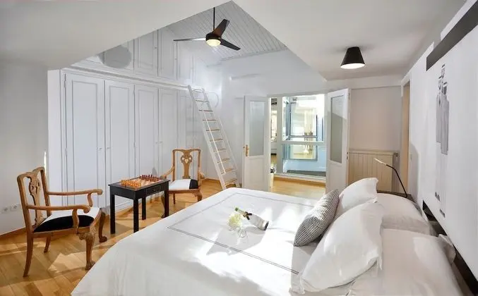 Deluxe Villa