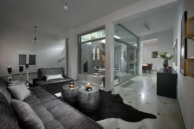 Deluxe Villa