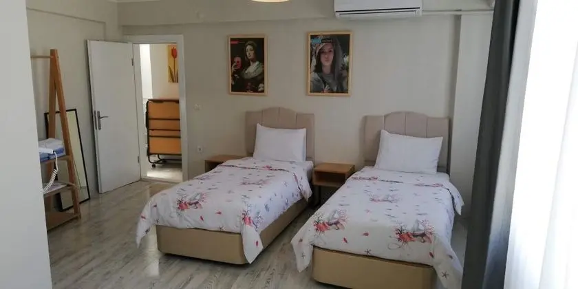 Aile Odası, Şehir Manzaralı