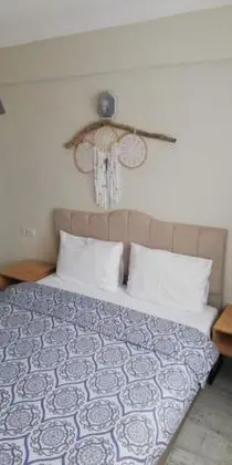 Çift Kişilik, Şehir Manzaralı