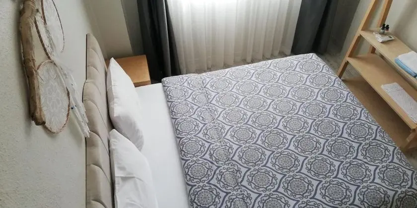 Çift Kişilik, Şehir Manzaralı