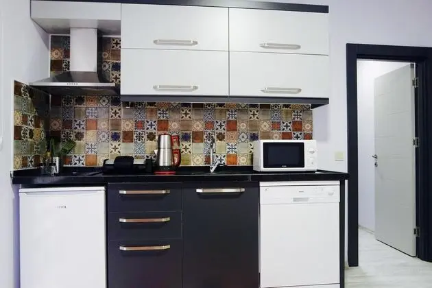 Daire-Tek Yatak Odalı, Bahçe Manzaralı, Balkonlu
