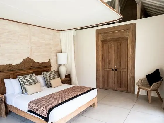 Superior Villa, 5 Yatak Odası (3 King & 4 Single Beds)