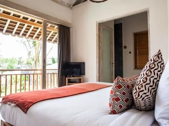 Superior Villa, 5 Yatak Odası (3 King & 4 Single Beds)