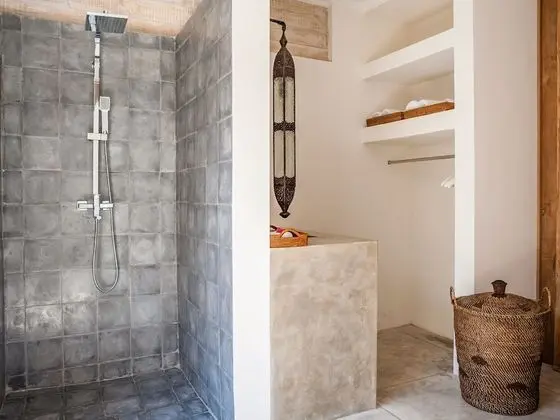 Superior Villa, 5 Yatak Odası (3 King & 4 Single Beds)