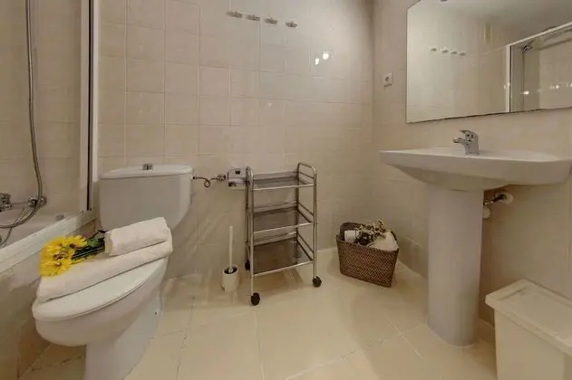 Apart Daire, 1 Yatak Odası, Teras, Havuz Manzaralı