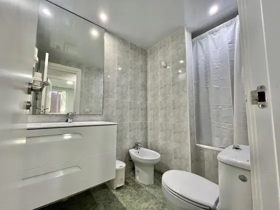 Apart Daire, 2 Yatak Odası, Teras, Bahçe Manzaralı