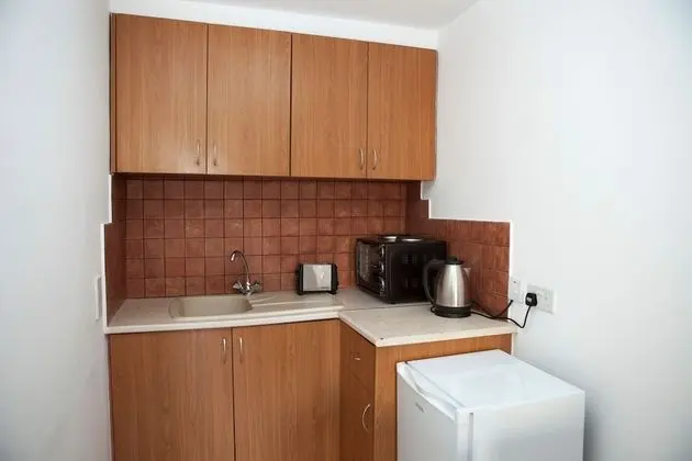 Stüdyo, Bahçe Manzaralı