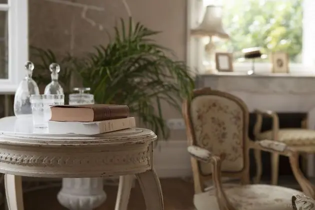 Romantic Tek Büyük Yataklı Oda (Swann)