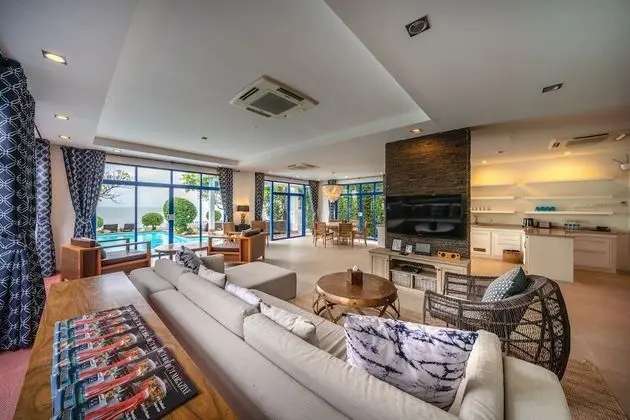 Four Bedroom Beachfront Residence