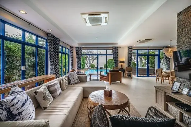Four Bedroom Beachfront Residence