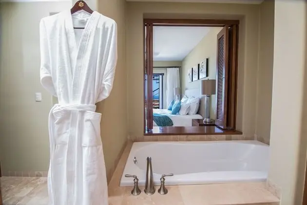 Luxury Çatı Katı Süiti (Penthouse), 3 Yatak Odası, Sıcak Su Küveti, Okyanus Manzaralı