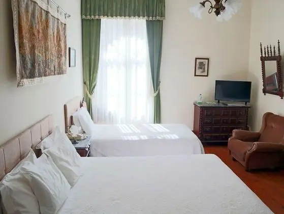 Standard Üç Kişilik Oda