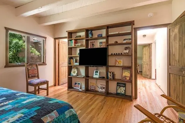 Ev (Alegre - Darling Vacation Home, Kiva )