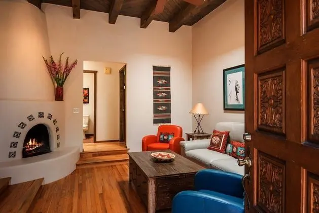 Ev (Alegre - Darling Vacation Home, Kiva )