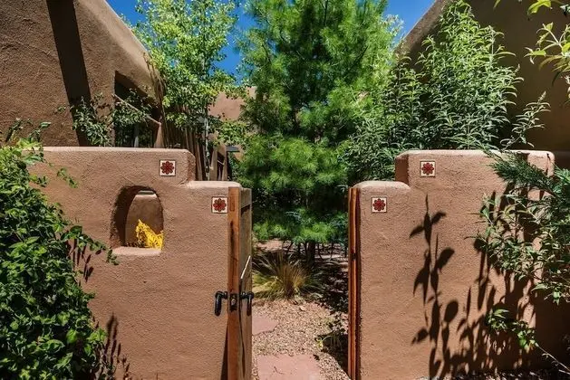 Ev (Alegre - Darling Vacation Home, Kiva )