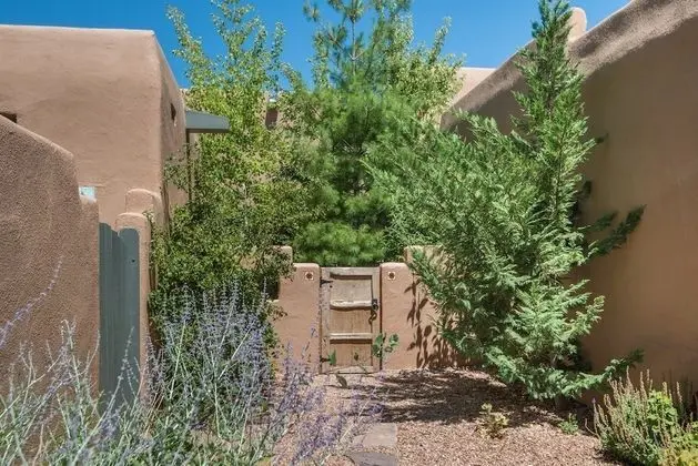 Ev (Alegre - Darling Vacation Home, Kiva )
