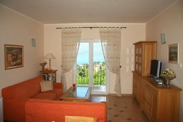 Superior Apart Daire, 2 Yatak Odası, Balkon, Deniz Manzaralı
