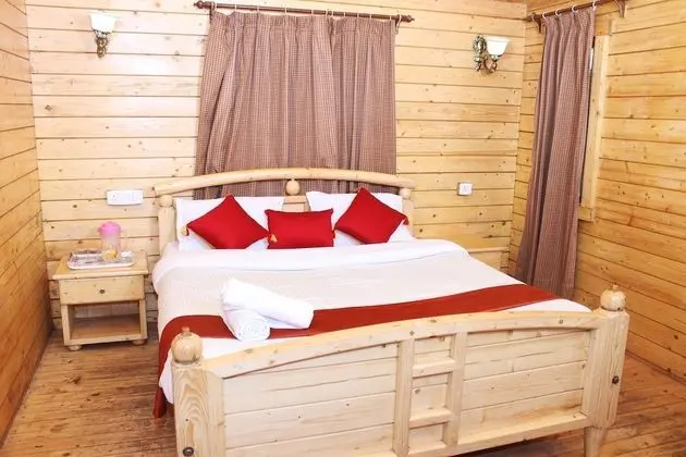 Deluxe Tek Büyük Yataklı Oda, 1 En Büyük (King) Boy Yatak, Tepe Manzaralı