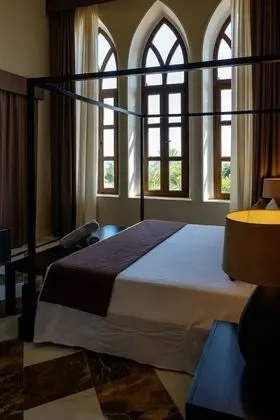 Double Club Palace