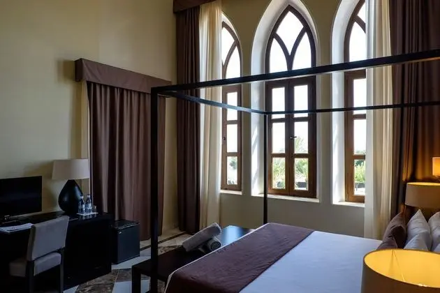 Double Club Palace