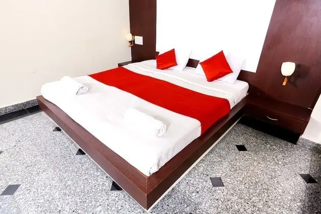 Deluxe Tek Büyük Yataklı Oda, 1 Büyük (Queen) Boy Yatak, Şehir Manzaralı