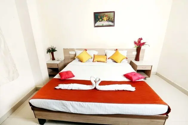 Deluxe Tek Büyük Yataklı Oda, 1 Çift Kişilik Yatak, Şehir Manzaralı