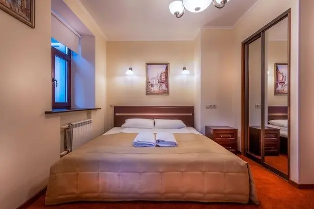 Junior Tek Büyük Yataklı Oda