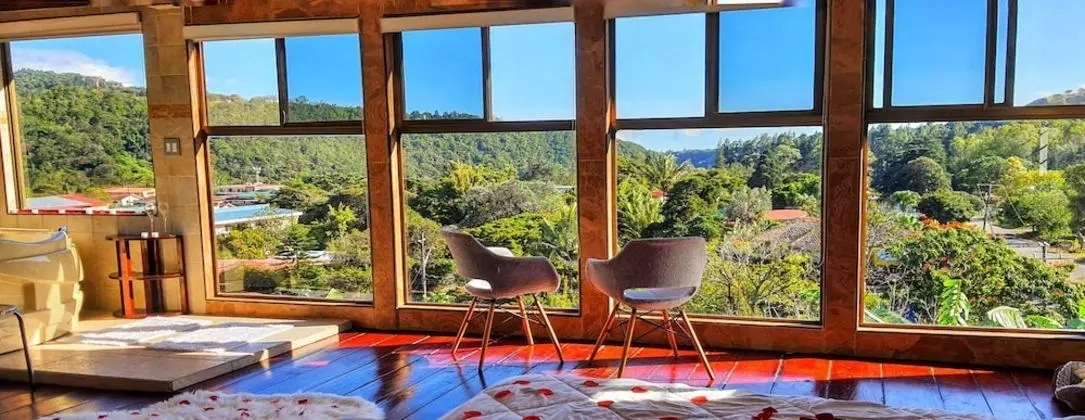 Honeymoon Stüdyo, Sıcak Su Havuzu, Vadi Manzaralı