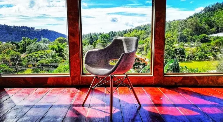 Honeymoon Stüdyo, Sıcak Su Havuzu, Vadi Manzaralı