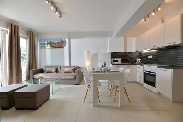 Deluxe Plus Apartment