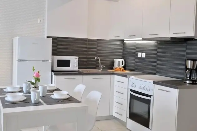 Deluxe Plus Apartment