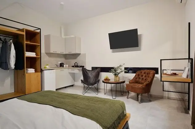 Standard Stüdyo, 1 En Büyük (King) Boy Yatak, Sigara İçilmez