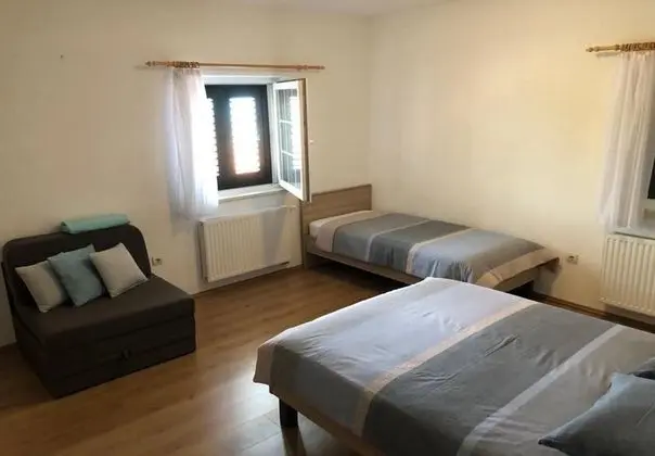 Apart Daire (Aleks - 80m from the sea - A2(3+2))