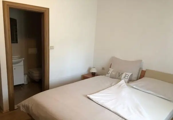 Apart Daire (Aleks - 80m from the sea - A2(3+2))