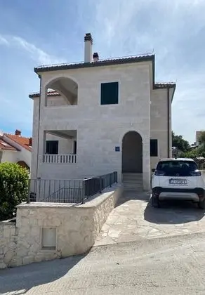 Apart Daire (Aleks - 80m from the sea - A2(3+2))