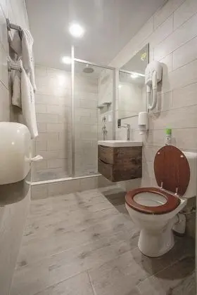 Comfort Tek Büyük Yataklı Oda