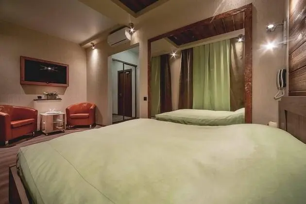 Standard Tek Büyük Yataklı Oda