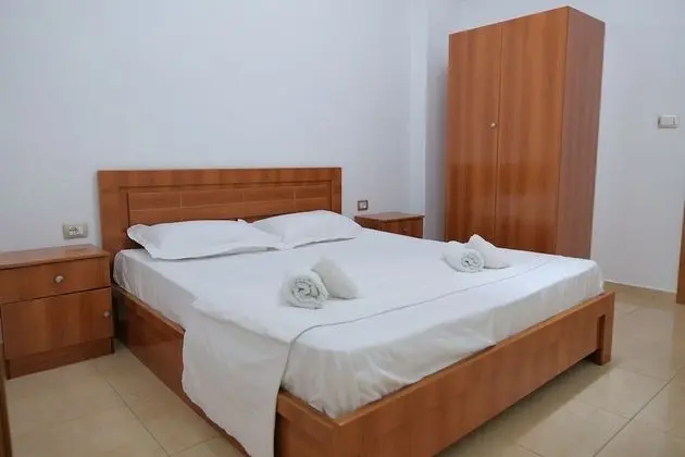 Tek Büyük Yataklı Oda, Balkon