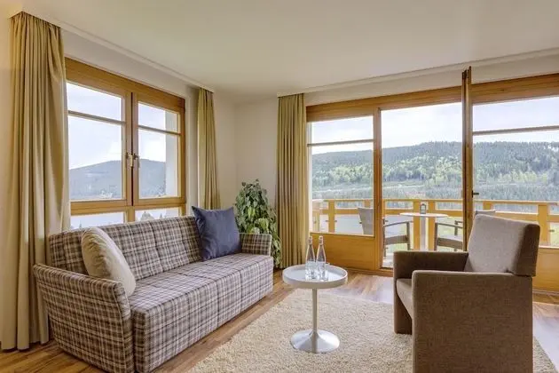 Stüdyo, Ek Bina (Large, 300m from main building)