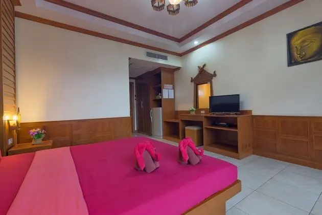 Deluxe Tek Büyük Yataklı Oda