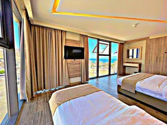 Basic Tek Büyük veya İki Ayrı Yataklı Oda, 1 Yatak Odası, Sigara İçilmez, Deniz Manzaralı